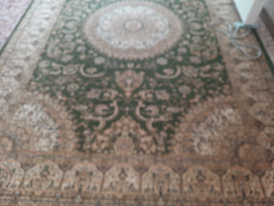 Продам ковёр шерстяной