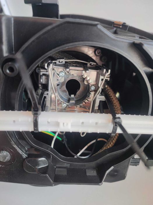 Фарове Ауди А4 Б7 Би Ксенон Нови  Audi A4 B7 Bi Xenon