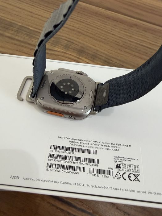 Apple Watch Ultra 2 2023 GPS + Cellular, Titanium 49mm