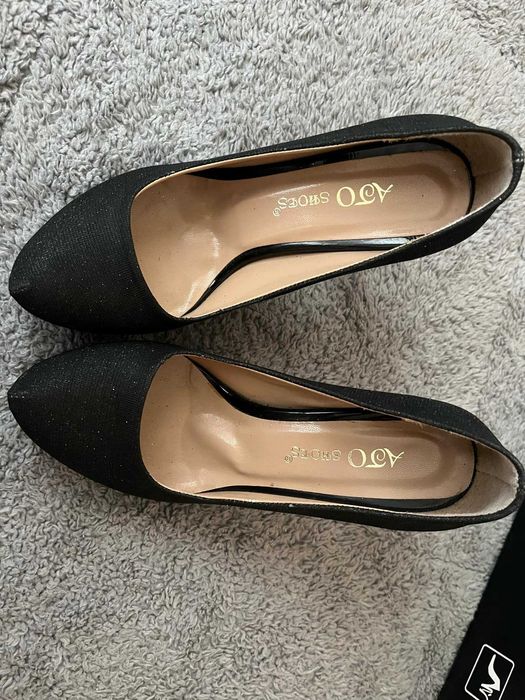 Официални обувки