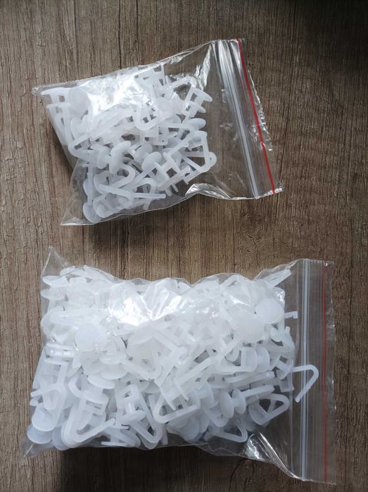 Продам новые крючки для штор