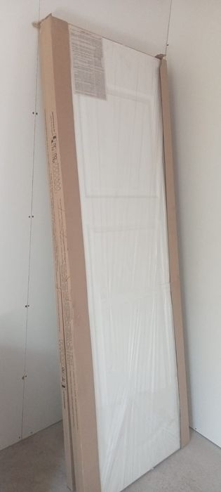 Продам между комнатные двери новые