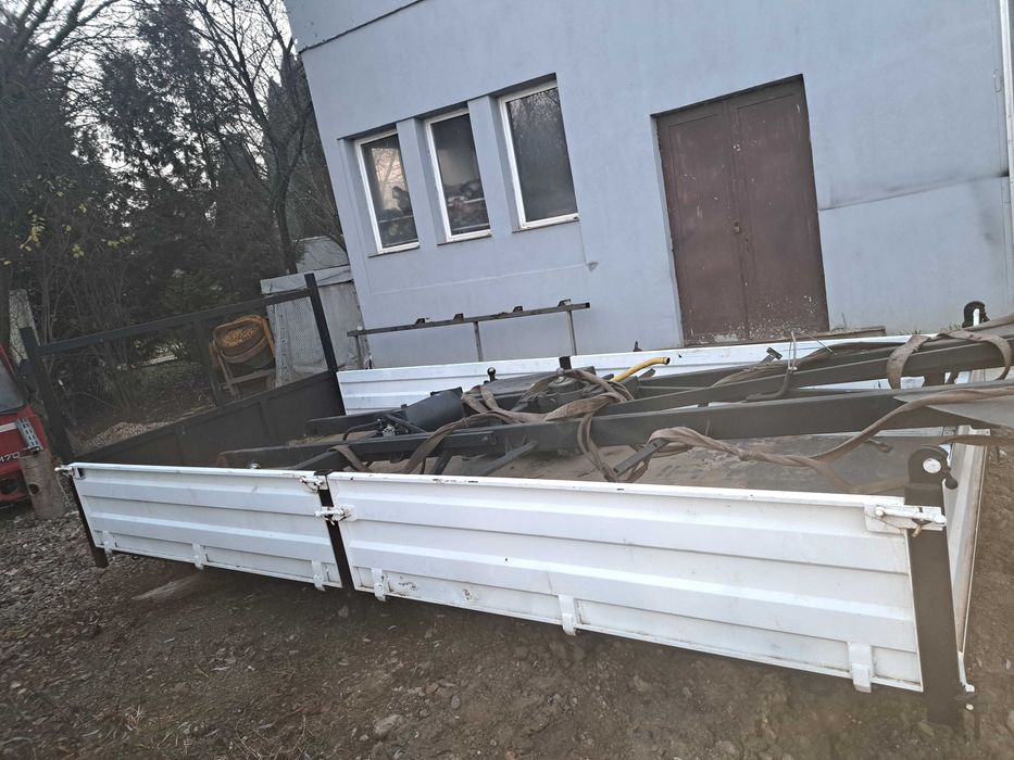 Bena basculare  Lada de basculare 4,4 metri