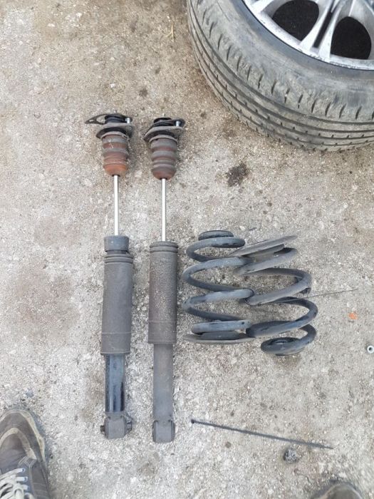 Задни амортесьори и пружини bmw бмвe36 e39 e46 e60 e53 e90 e87 e65 e66