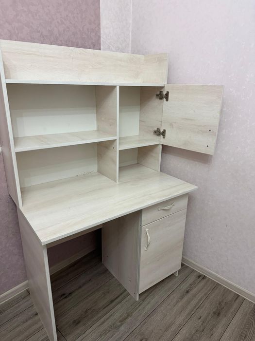 Продам мебель: кровать полуторка