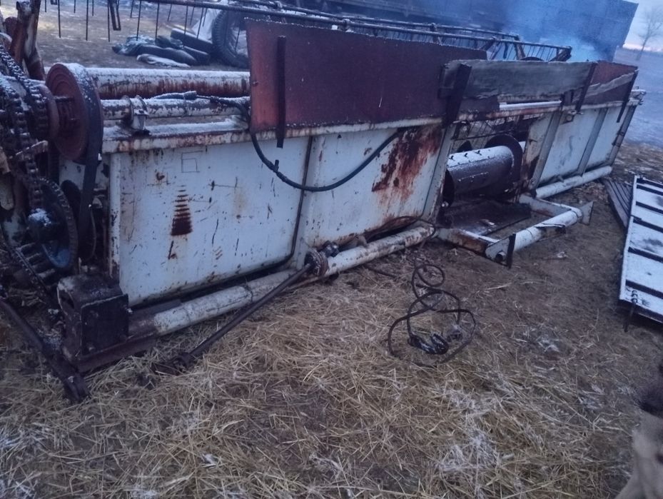 Продам жатку 6 метров