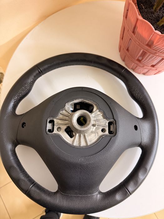 Volan bmw seria F10 F11 F20 F21 F22 F23 F30 F31 F34