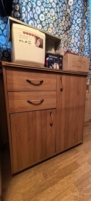 Стол-комод для хранения