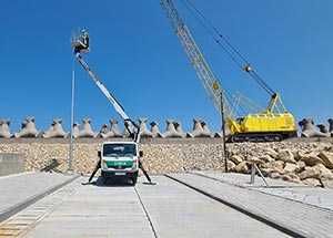 Inchiriere prb / nacela / platforma 18m - Nissan Cabstar Constanta