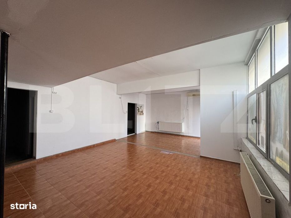 Spatiu comercial, 74 mp, Rovinari