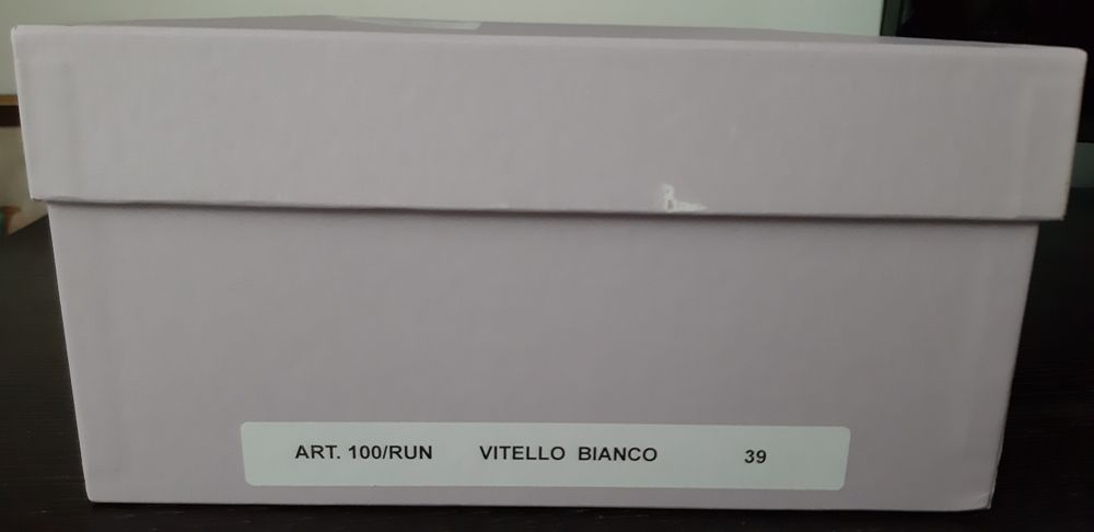 Pantofi dama ,piele naturala,albi,usori,comozi ,Italia 39