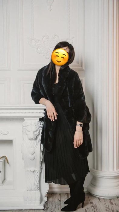 Продам шубу норковую