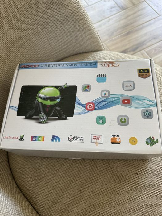 Vand navigatie Android pendru Dacia