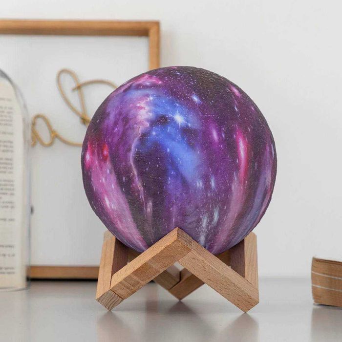 Lampa luna 3D reincarcabila USB 16 culori control tactil + telecomanda