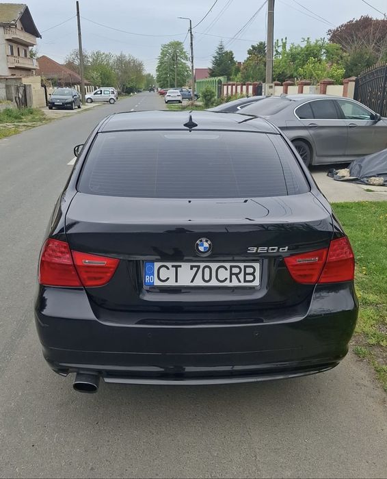 BMW 3 Series 2011 — imagine 4