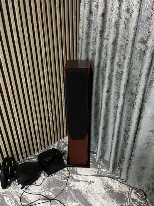 ELAC FS 58 калонка Б/у