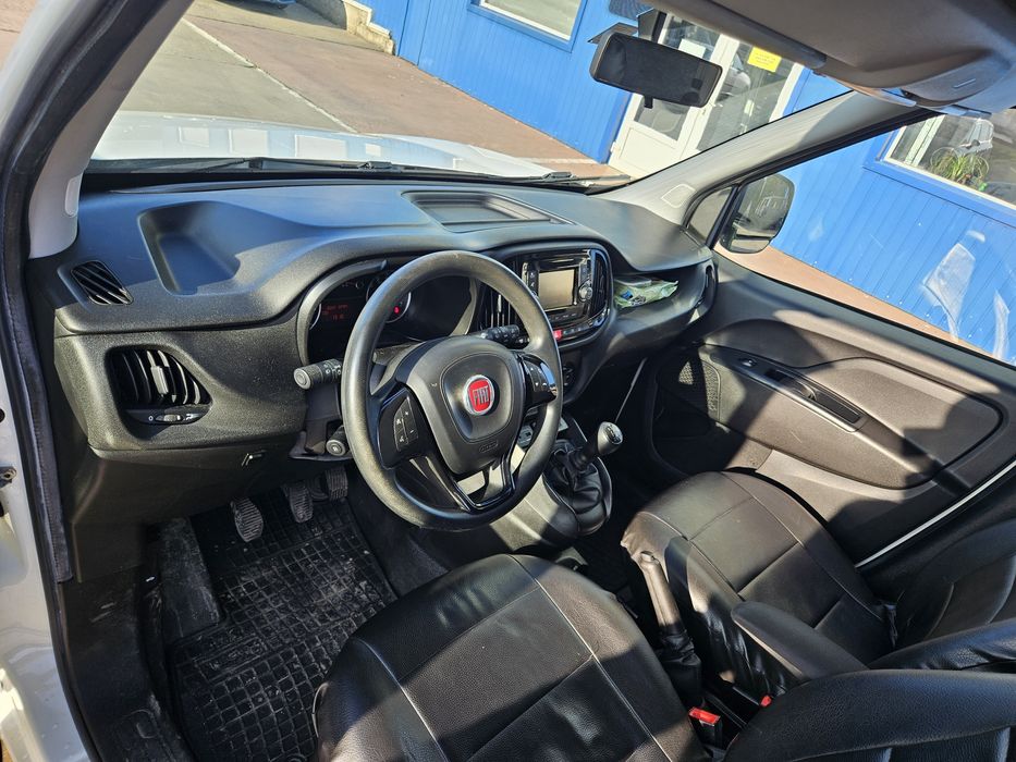 4900euro. Schimb cu duba L3H2. Fiat Doblo 1.3 multijet