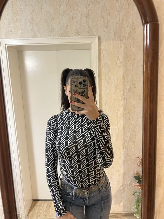 Блузки по 5 лв., размерът е С