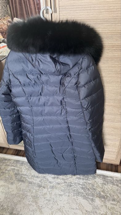 Продам куртку зимнию