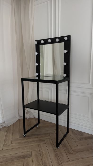 Гримерное зеркало