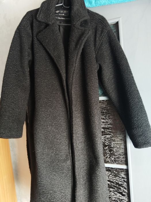 Продаю пальто демисезонное