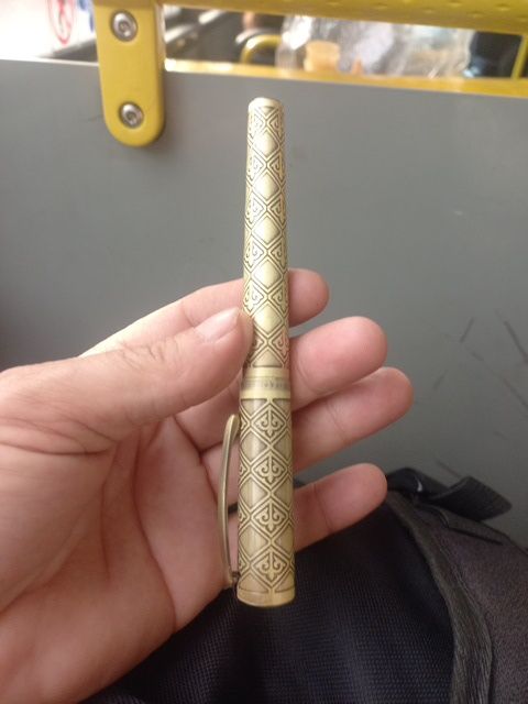 Авторучка эмпаир, подарочная