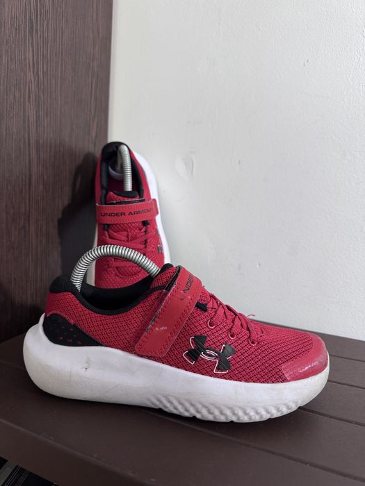 Adidasi under armour 34