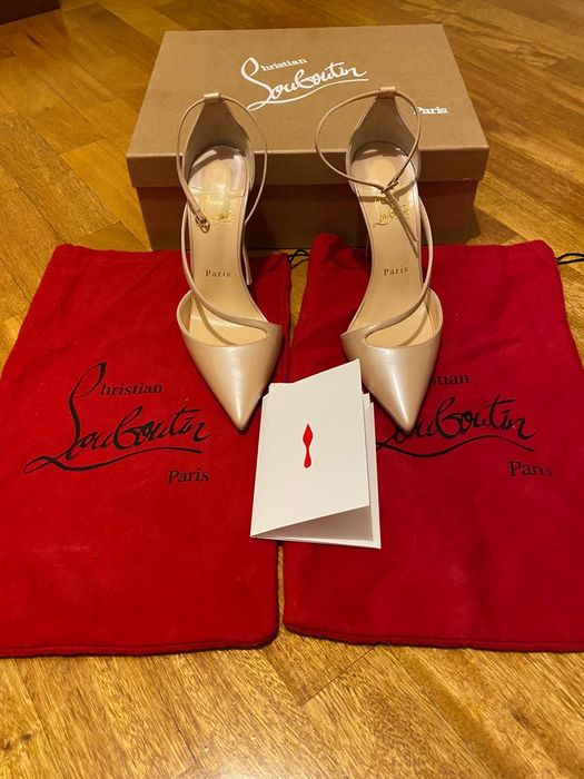 Pantofi Loubutin  NOI superbi! Pret magazin 650€