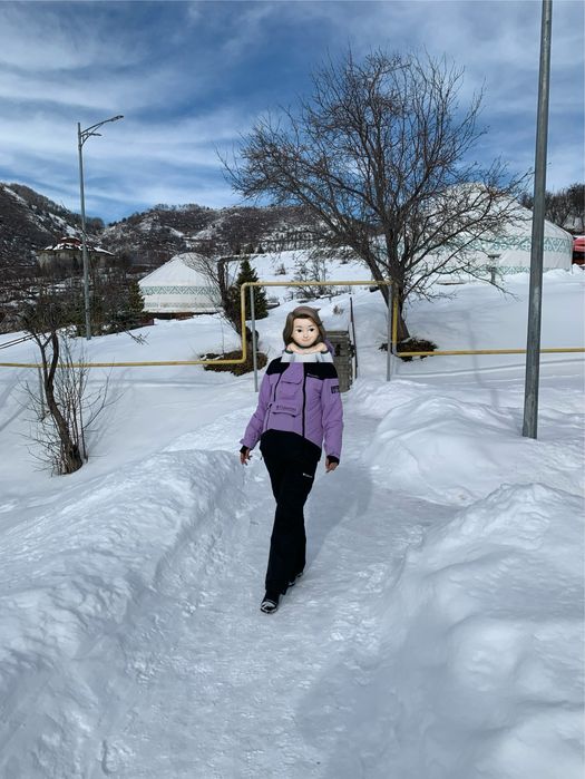 Продам лыжный костюм