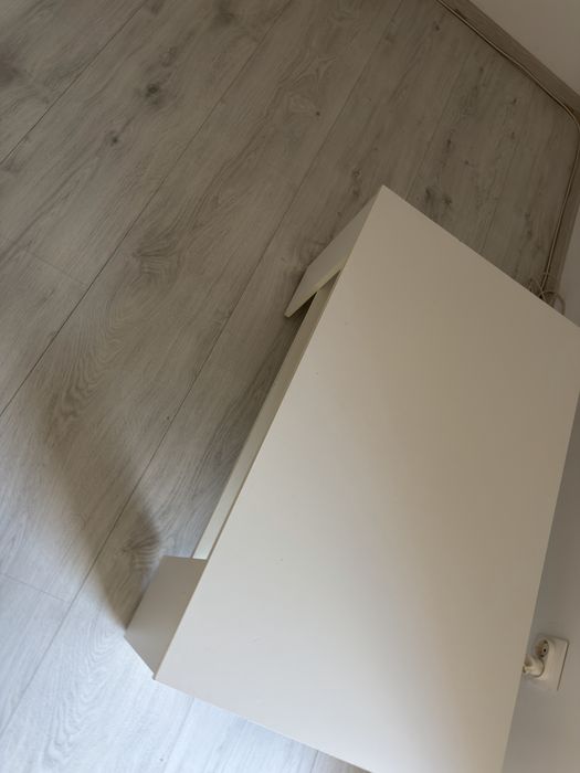 Masuta living, Lungime/ înălțime: 107cm/ 42 cm