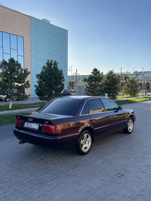 Audi A6 с4 сатылады