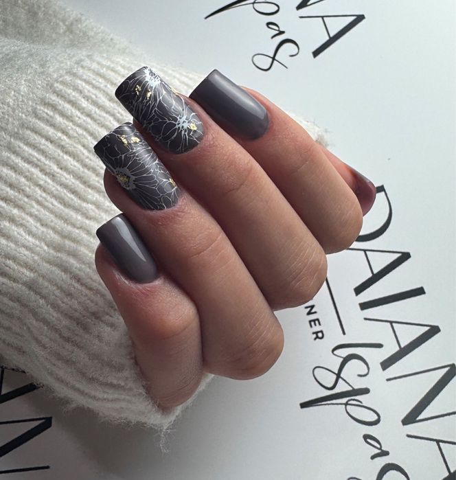 Ofet servici de manichura zona marasti