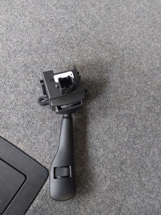 Лост префключвател на чистачки бмв е46