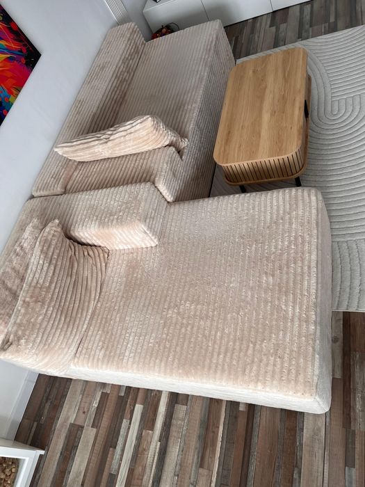 Canapea modulara din spuma