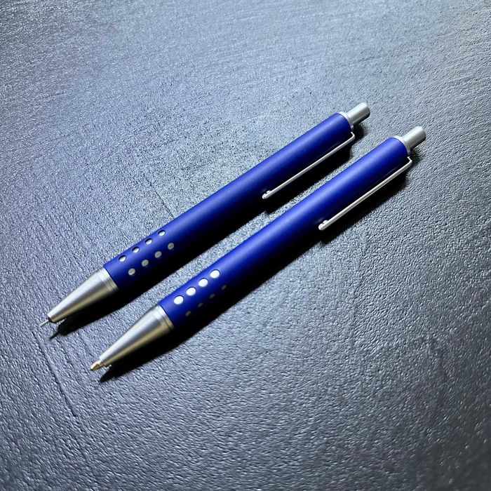 500 buc - Set pix si creion mecanic