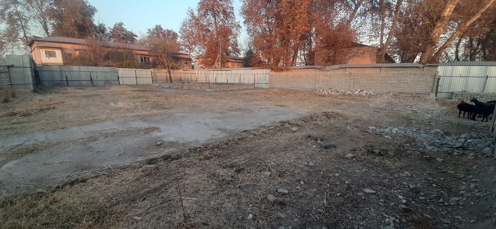 13-соток земли продаётся