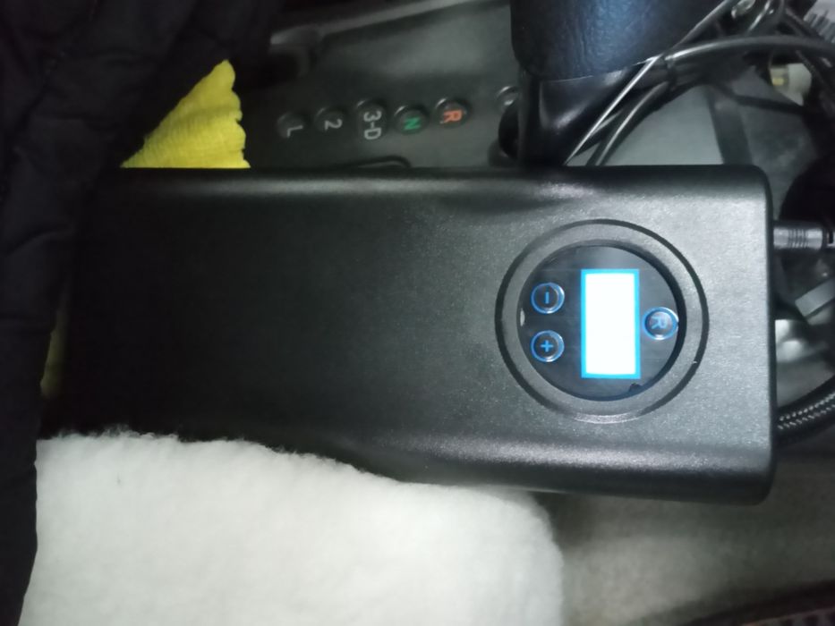 Насос для подкачки шин