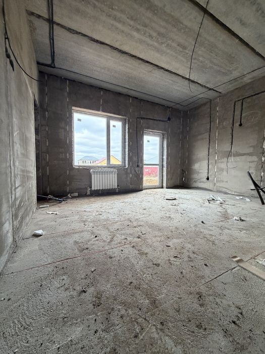 Продается Таунхаус с пл 180 кв.м