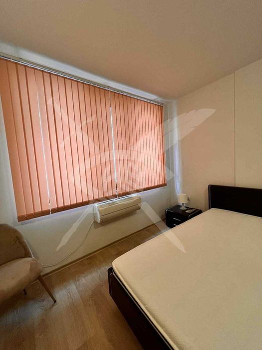 Дава се под наем Двустаен апартамент в Варна, Колхозен пазар - 70 кв.м за 598.23 € - Снимка #3