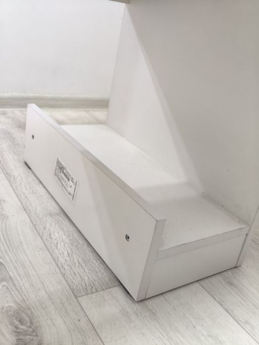 Стол компьютерный