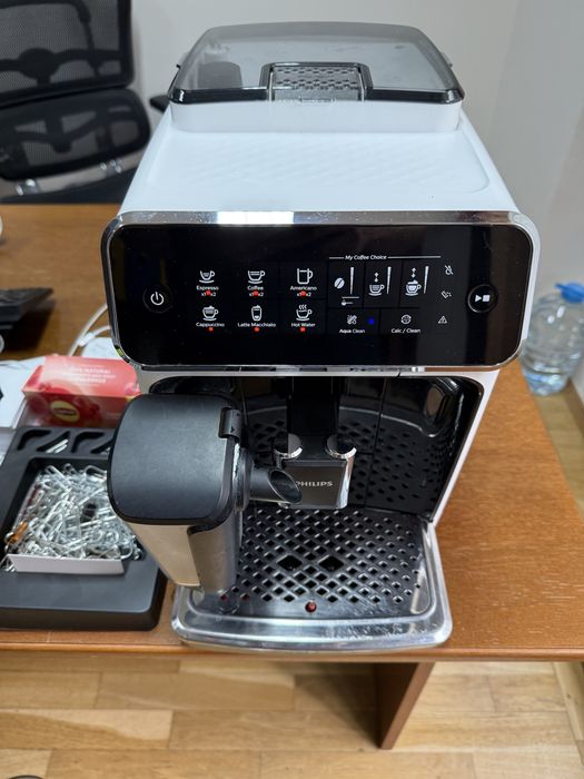 Espressor automat  PHILIPS 3243/70 LatteGo