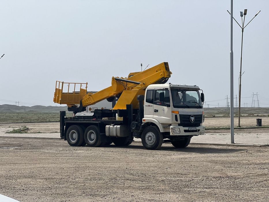 Автовышка корейская на базе Foton Auman