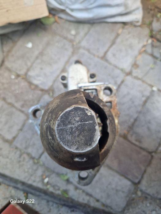 Продам стартер 13 зубов