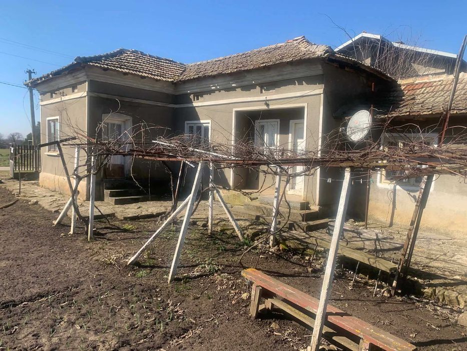 Къща с.Методиева г.Добрич