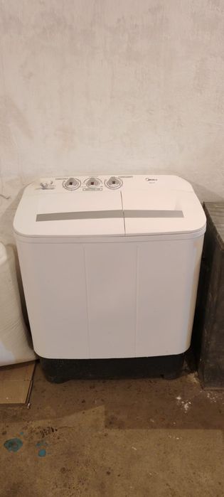 Продам полуавтомат стериальную машинку