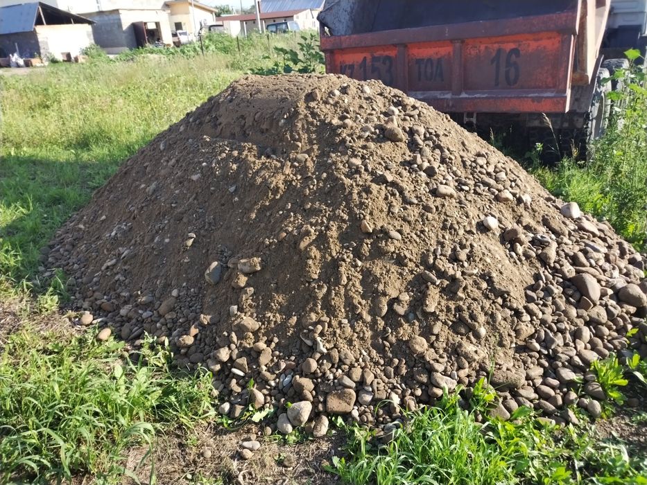 Доставим Камазом щебень, песок, ПГС, глину