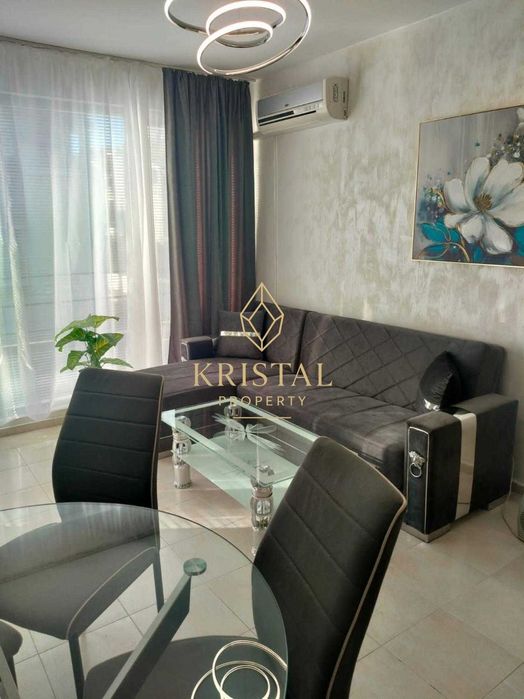 Продава се Двустаен апартамент в к.к. Слънчев бряг - 52 кв.м за 736 €/кв.м - Снимка #1