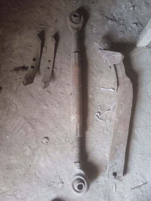 Vint t 28. Chizel uchun zapchast