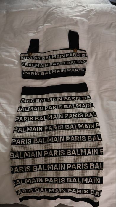 Комплект от две части Balmain Paris