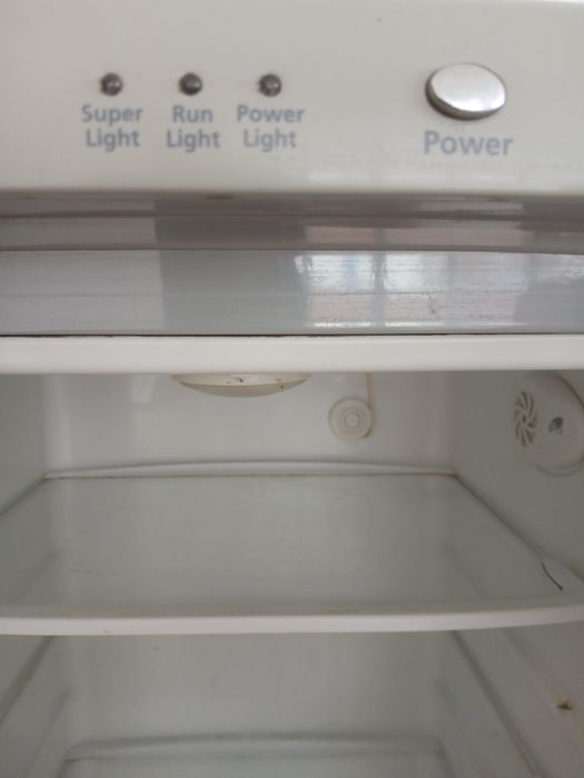 Холодильник SAMSUNG